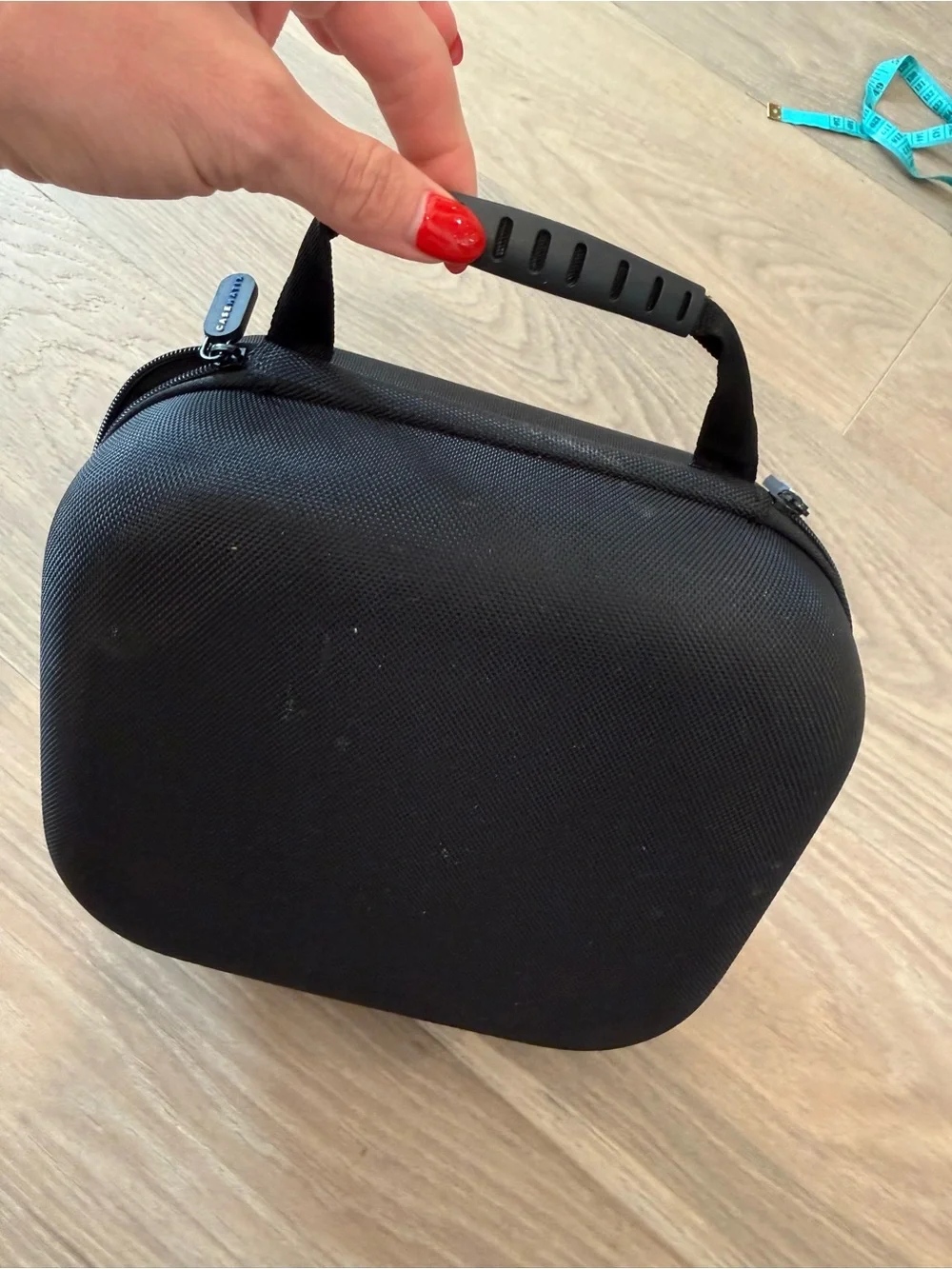 Black Hard Shell Carry Case with Handle for Meta Quest VR set